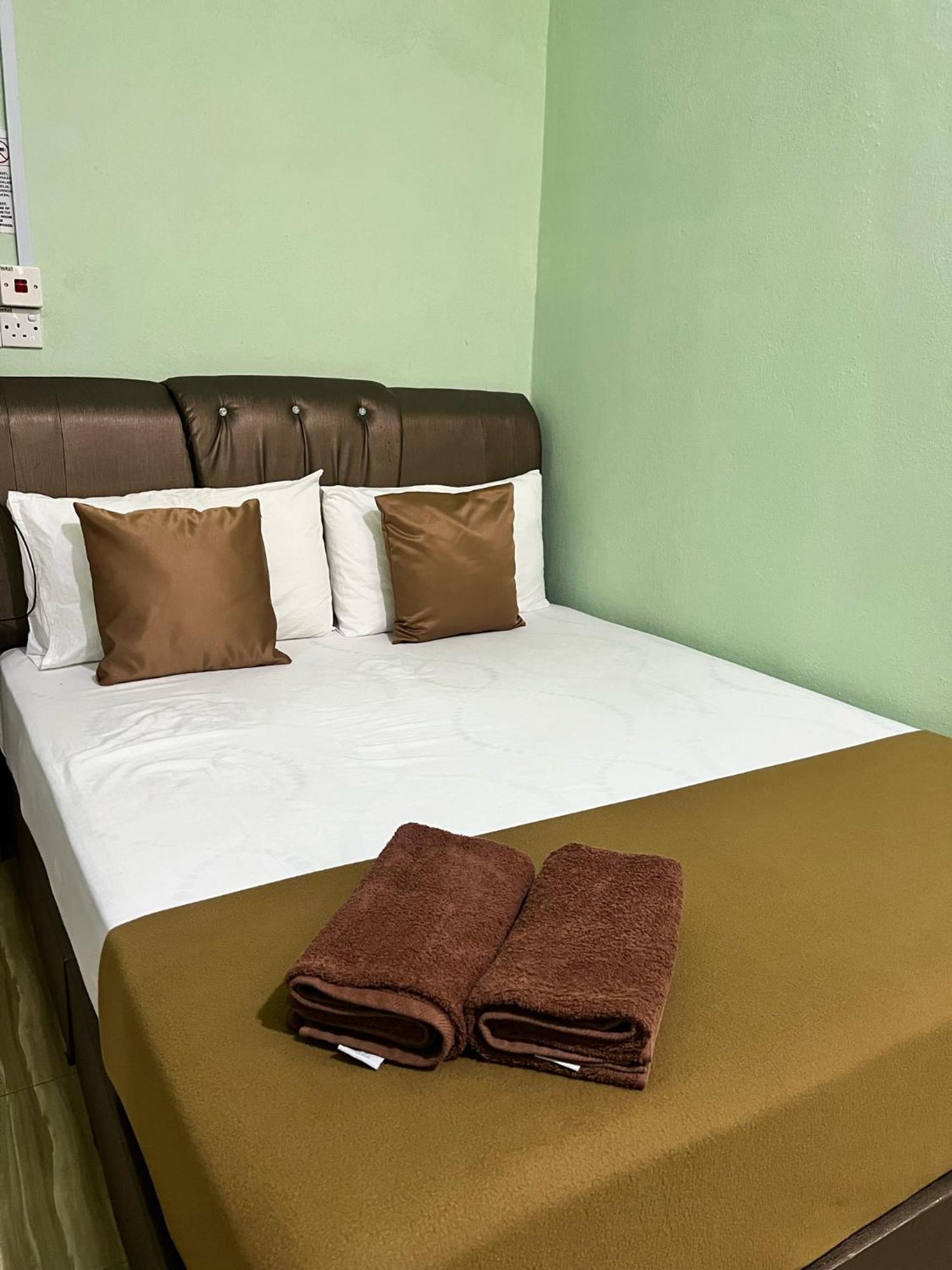 Perhentian Mama'S Hotel Kampong Pasir Hantu Eksteriør billede